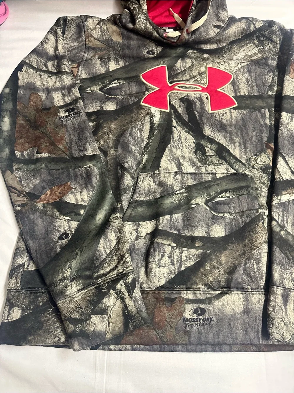 Mossy Oak LG Camo Hoodie with Pink Logo